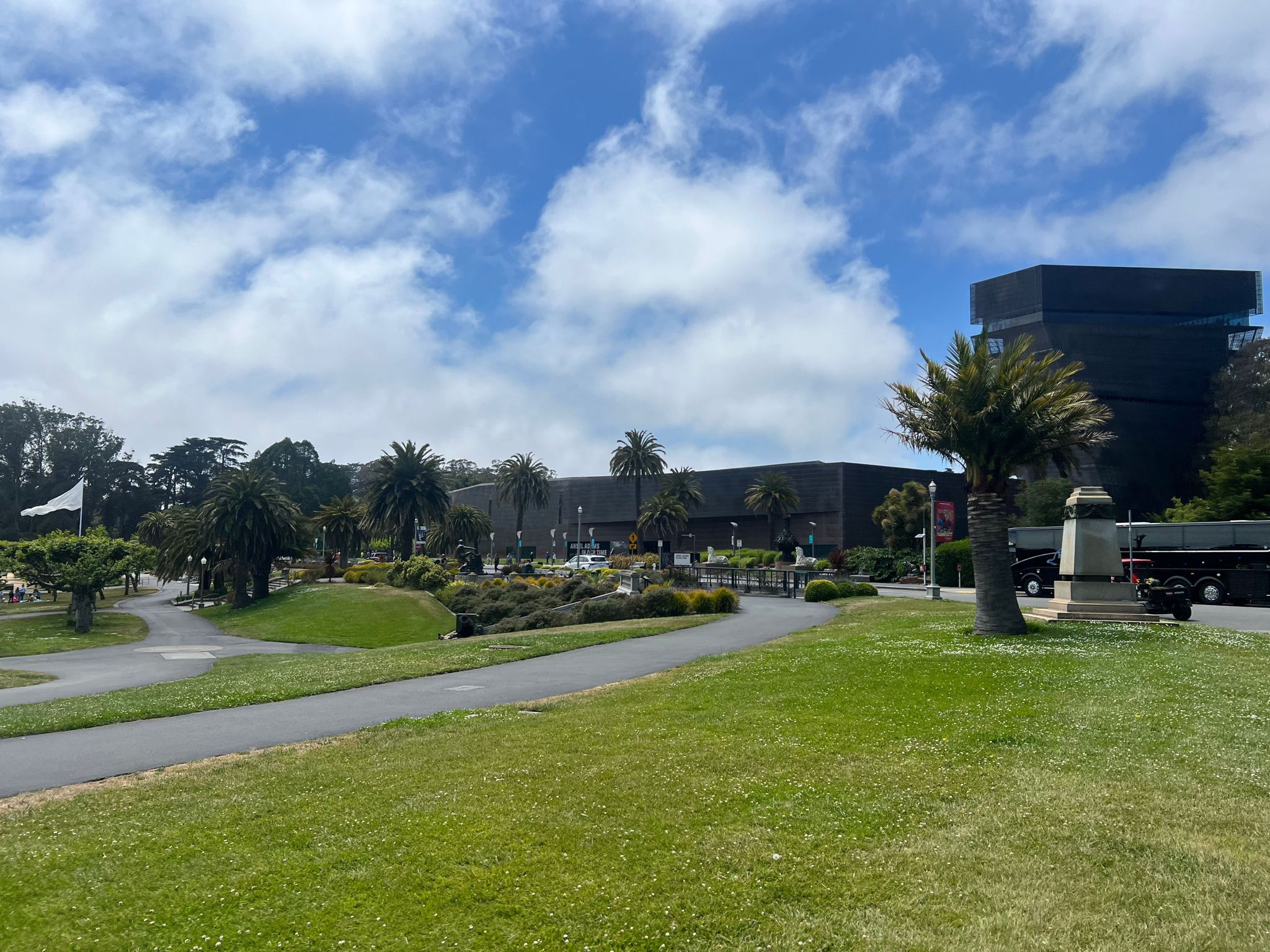 Image of De Young Museum